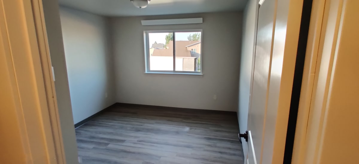 Photos and Video of Meadowlark Vista Apartments in Ronan, MT